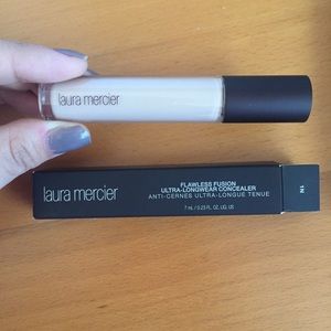 Laura Mercier Concealer